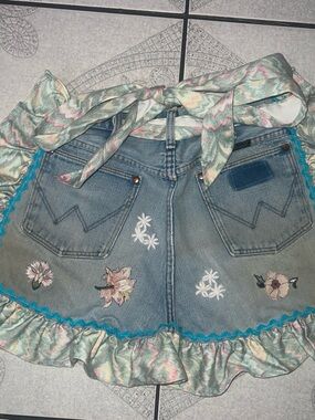Vintage custom wrangler jean apron